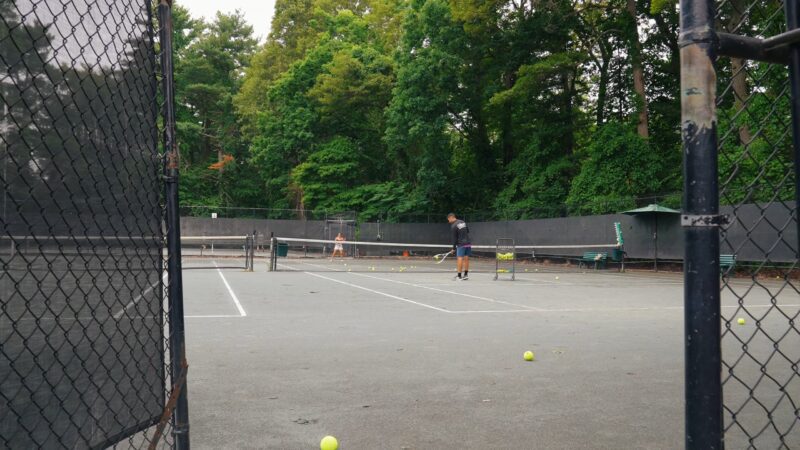 Tennis Court - Muttontown Club